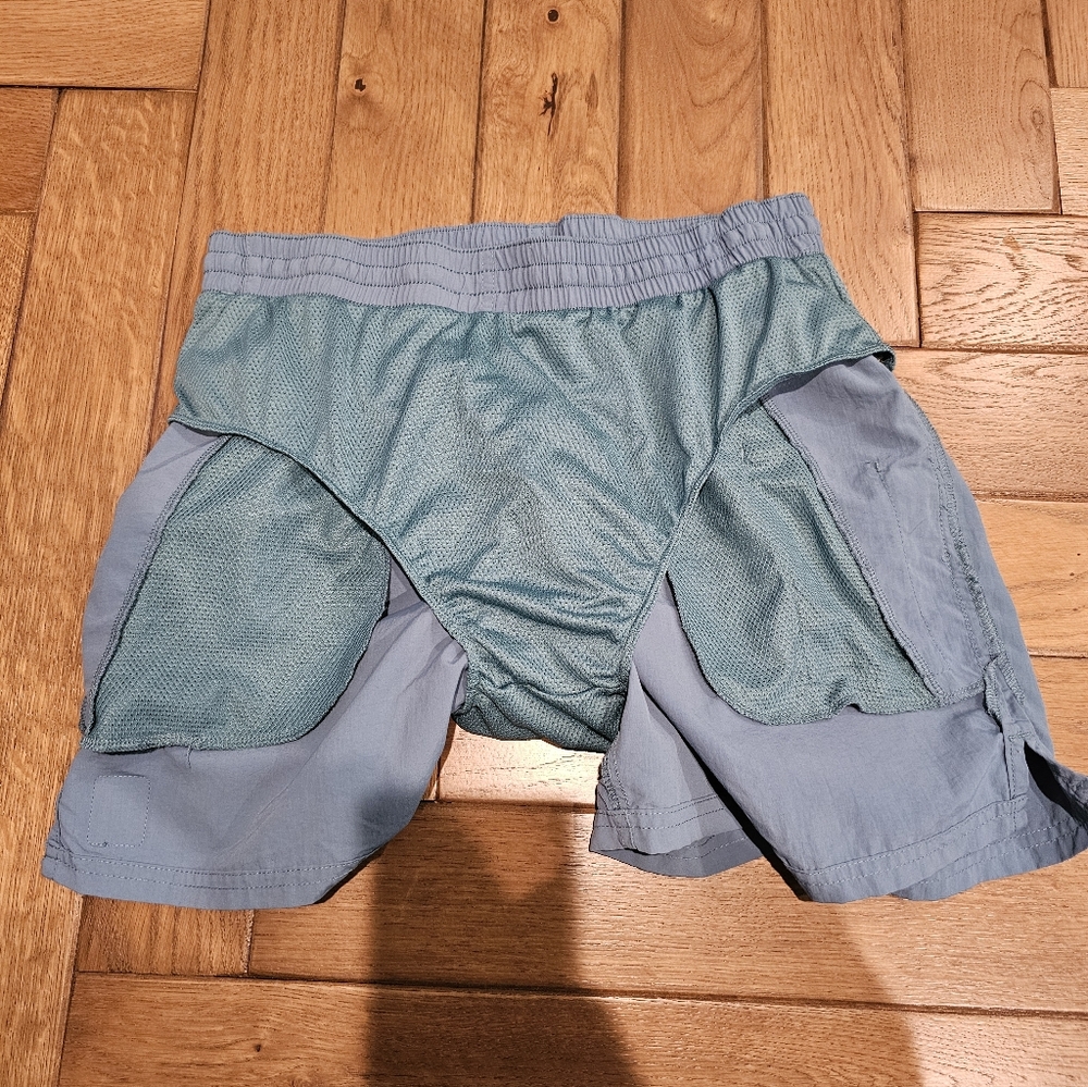 Nike Blue Athletic Shorts - Picture 7 of 7